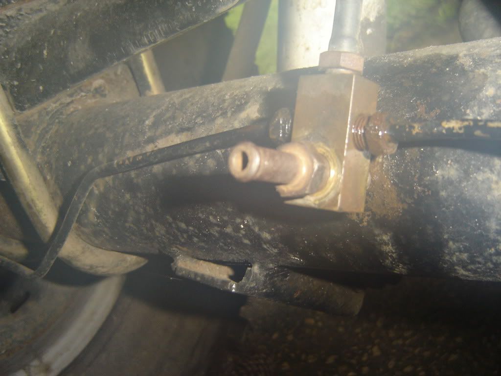 Rear Differential breather mod... Ford Truck Enthusiasts Forums