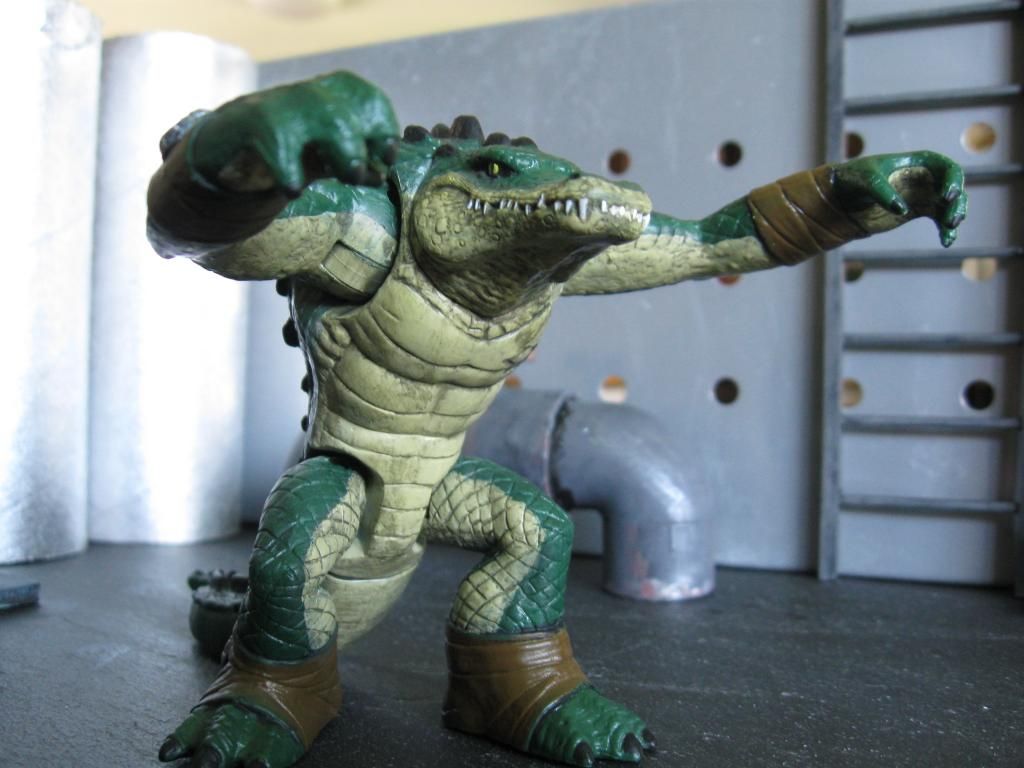 tmnt 2012 leatherhead toy
