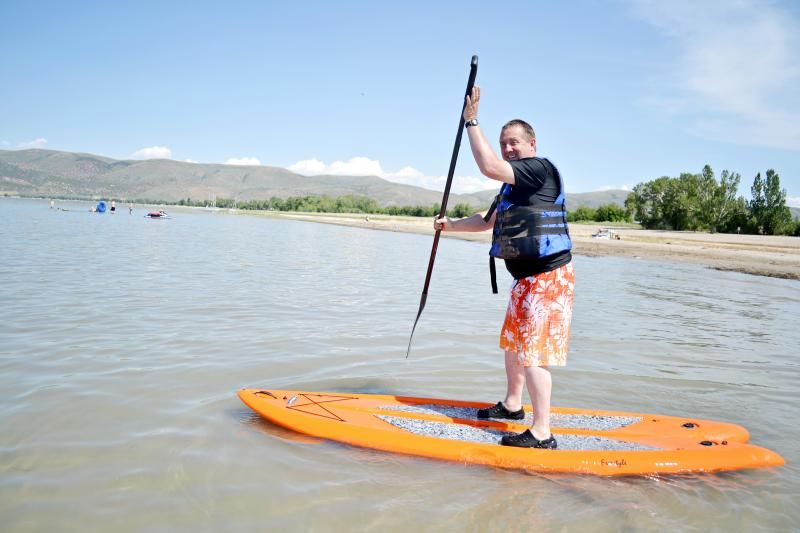  photo cutedadonpaddleboard.jpg